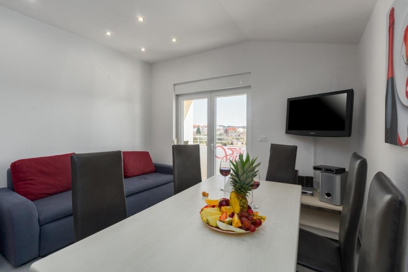 Valbandon Villa Vita Apartments & Studios With Common Pool מראה חיצוני תמונה