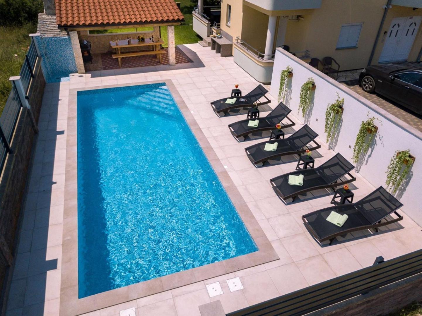 Valbandon Villa Vita Apartments & Studios With Common Pool מראה חיצוני תמונה