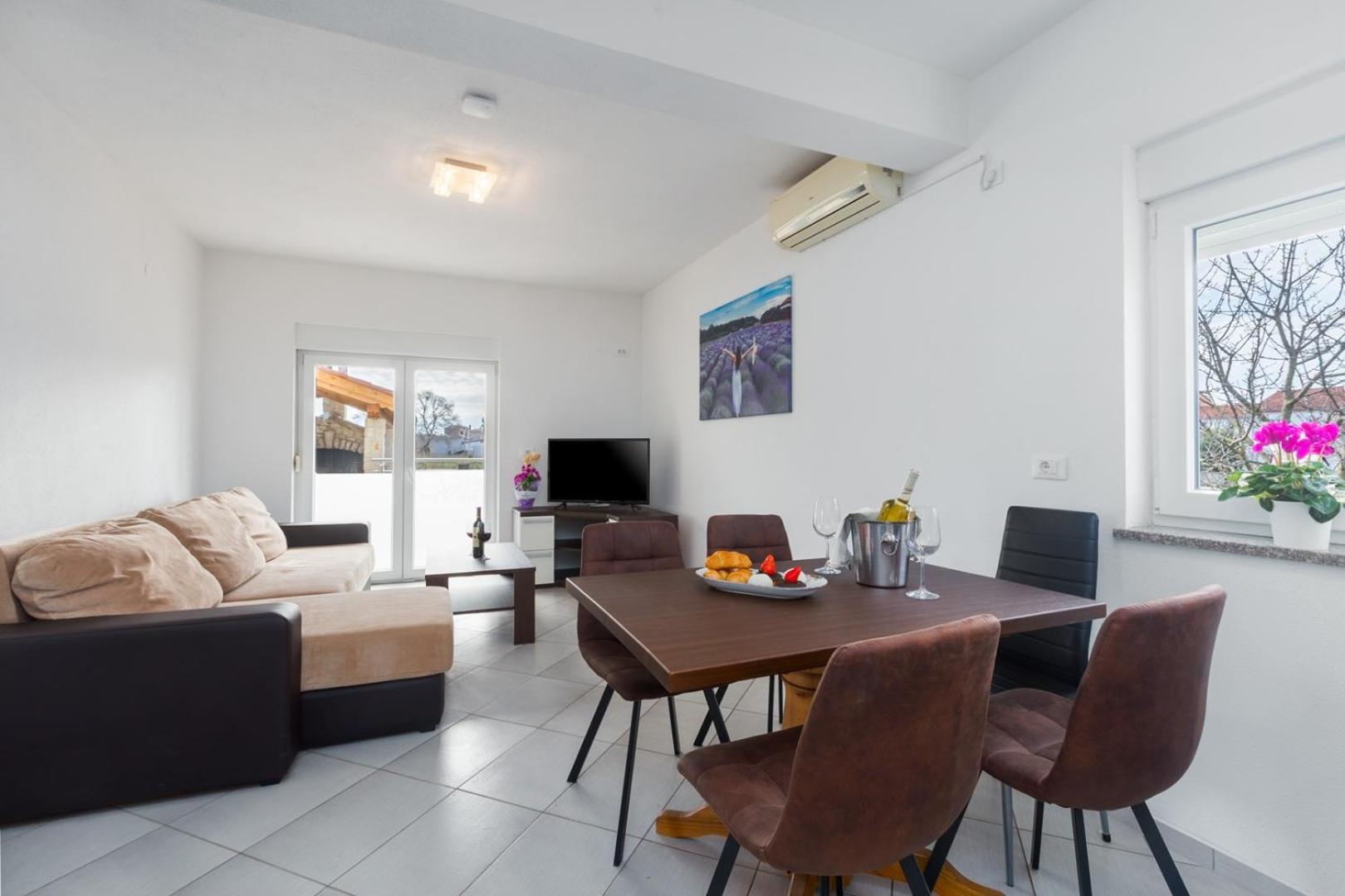 Valbandon Villa Vita Apartments & Studios With Common Pool מראה חיצוני תמונה